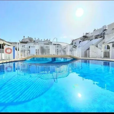 Casa Laguna *